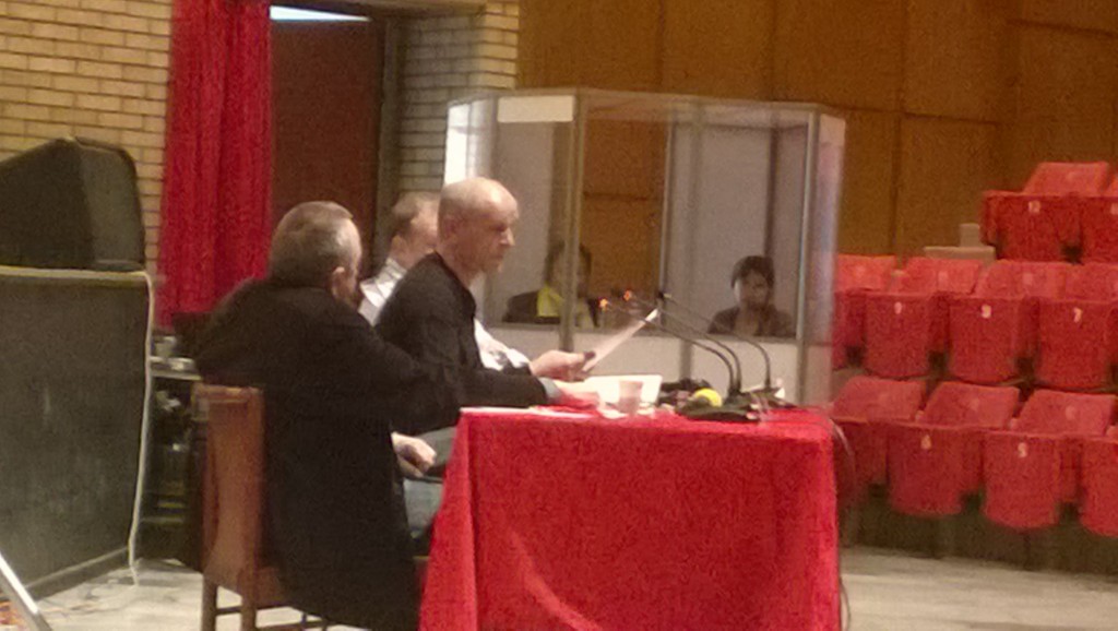 Dragutin Varga, u sredini (ITAS, Prvomajska d.d. Ivanac, Hrvatska)